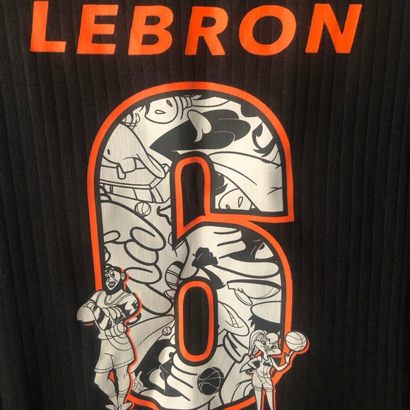 LeBron James Space Jam xsmall women’s shirt - Picture 2 of 4